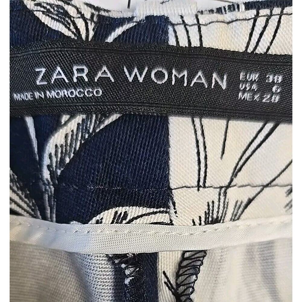Zara‎ Womens Size 6 Pants Stretch Navy Tropical Floral Color Block Cropped Ankle - Picture 2 of 14